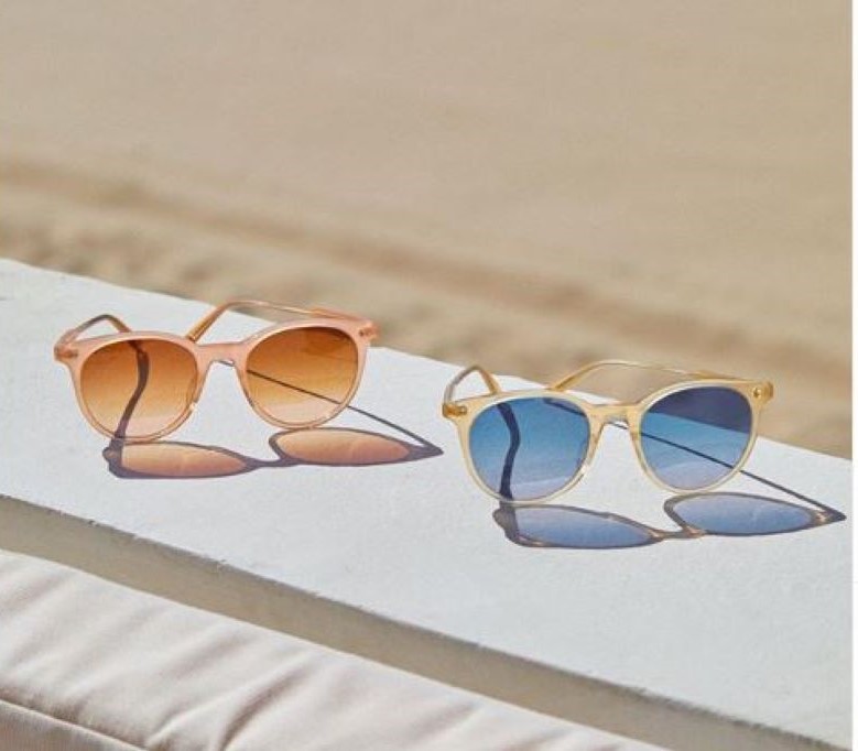 Lunettes de soleil Garrett Leight pêche aux lentilles roses et champagne aux lentilles bleues