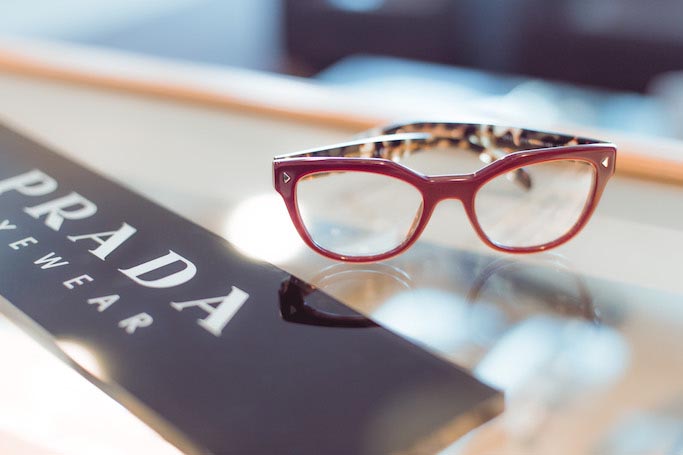 Lunette rouge Prada