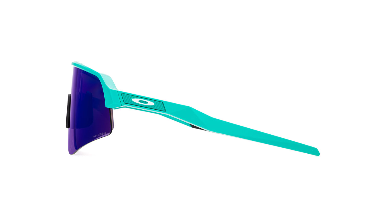 Paire de lunettes de soleil Oakley Sutro lite sweep 009465-1139 couleur turquoise - Côté droit - Doyle