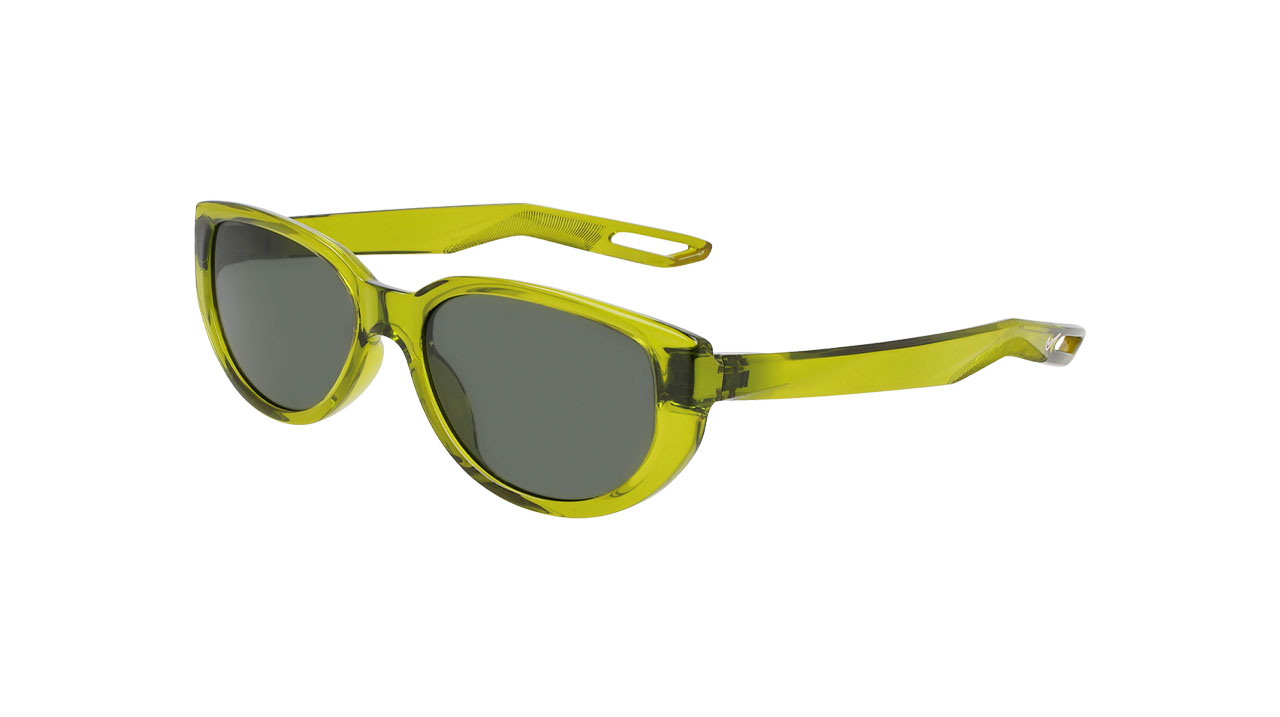 Paire de lunettes de soleil Nike Nv07 fn0303 couleur vert - Côté à angle - Doyle