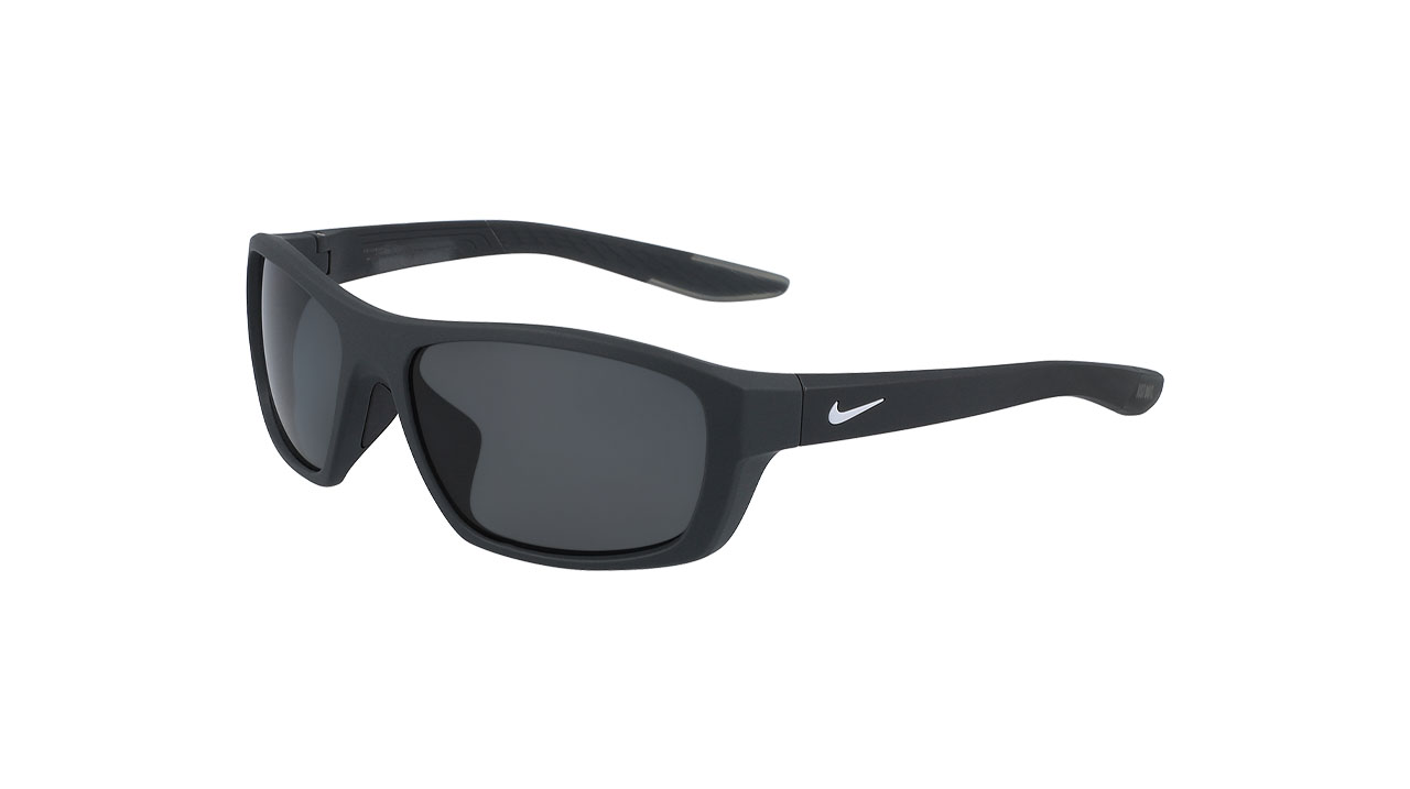 Paire de lunettes de soleil Nike Brazen boost p fj1994 couleur gris - Côté à angle - Doyle