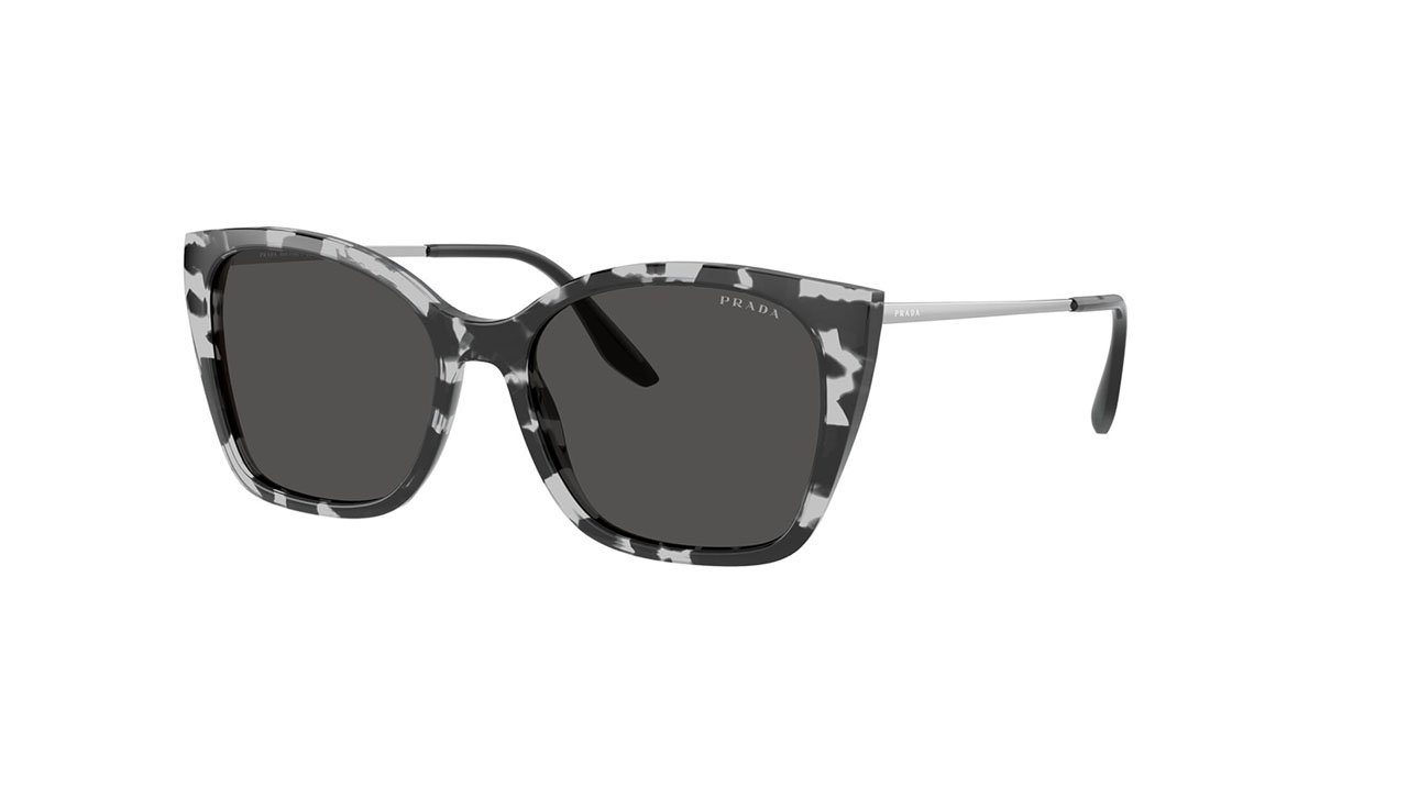 Paire de lunettes de soleil Prada Pr12x /s couleur gris - Côté à angle - Doyle
