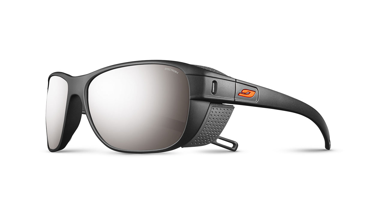 Paire de lunettes de soleil Julbo Js501 camino couleur noir - Côté à angle - Doyle