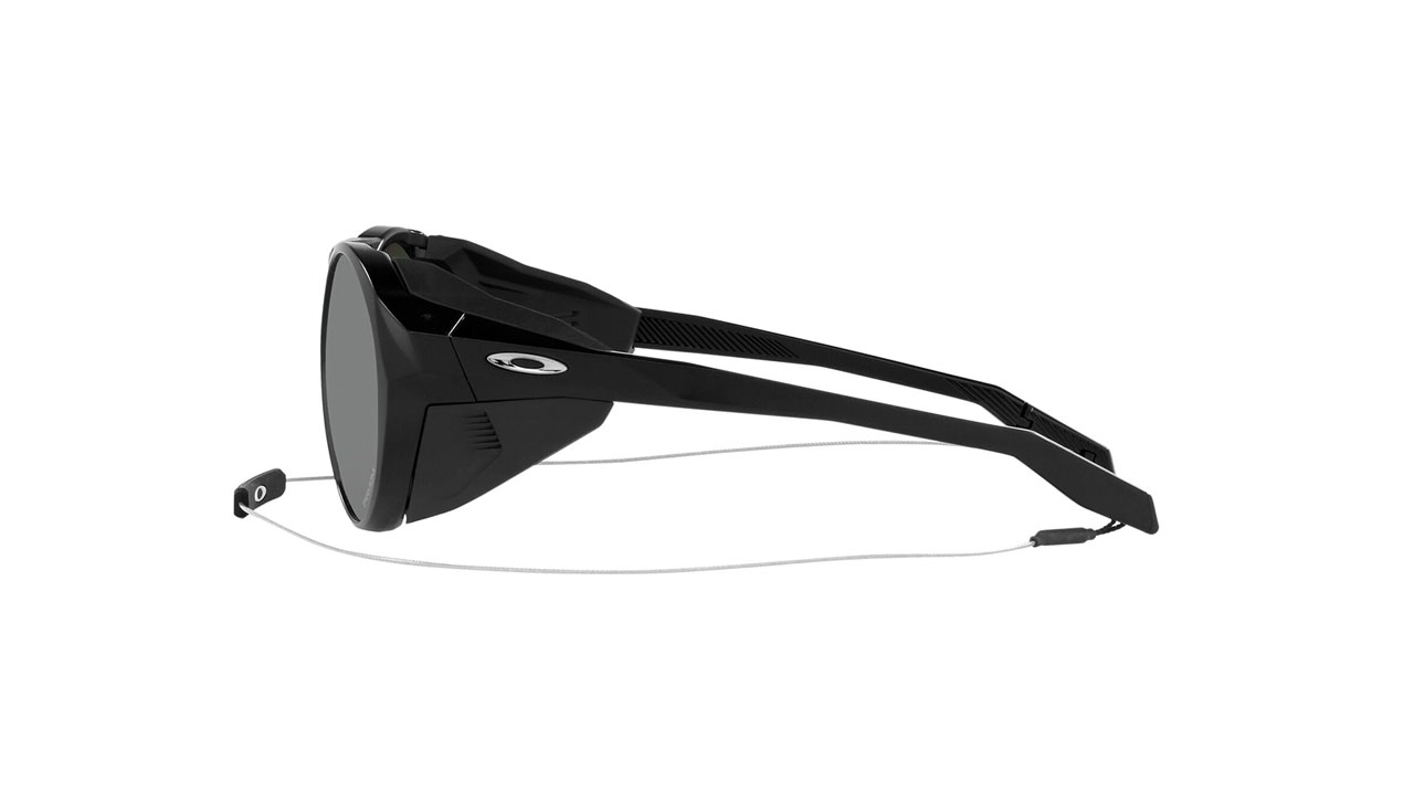 Paire de lunettes de soleil Oakley Clifden 009440-0956 couleur noir - Côté droit - Doyle