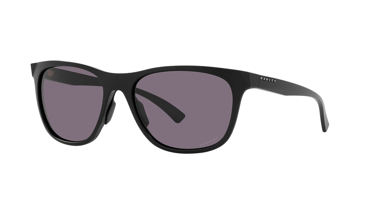 Paire de lunettes de soleil Oakley Leadline 009473-0156 couleur noir - Côté à angle - Doyle