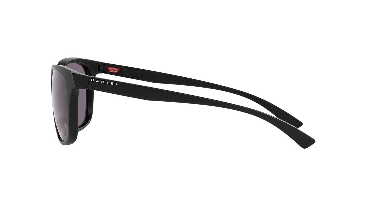Paire de lunettes de soleil Oakley Leadline 009473-0156 couleur noir - Côté droit - Doyle