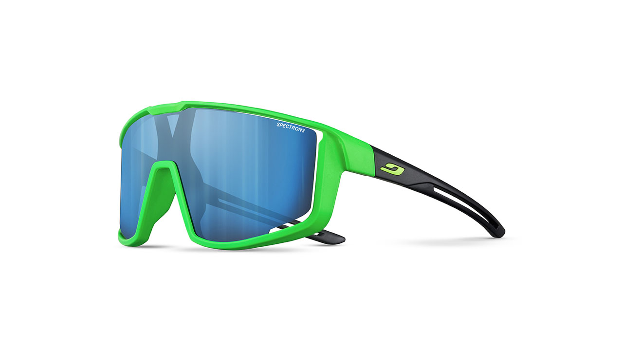 Paire de lunettes de soleil Julbo Js550 fury s couleur vert - Côté à angle - Doyle