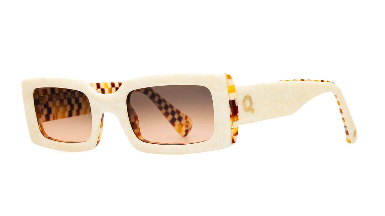 Paire de lunettes de soleil Etnia-barcelona The kubrick /s couleur sable - Côté à angle - Doyle