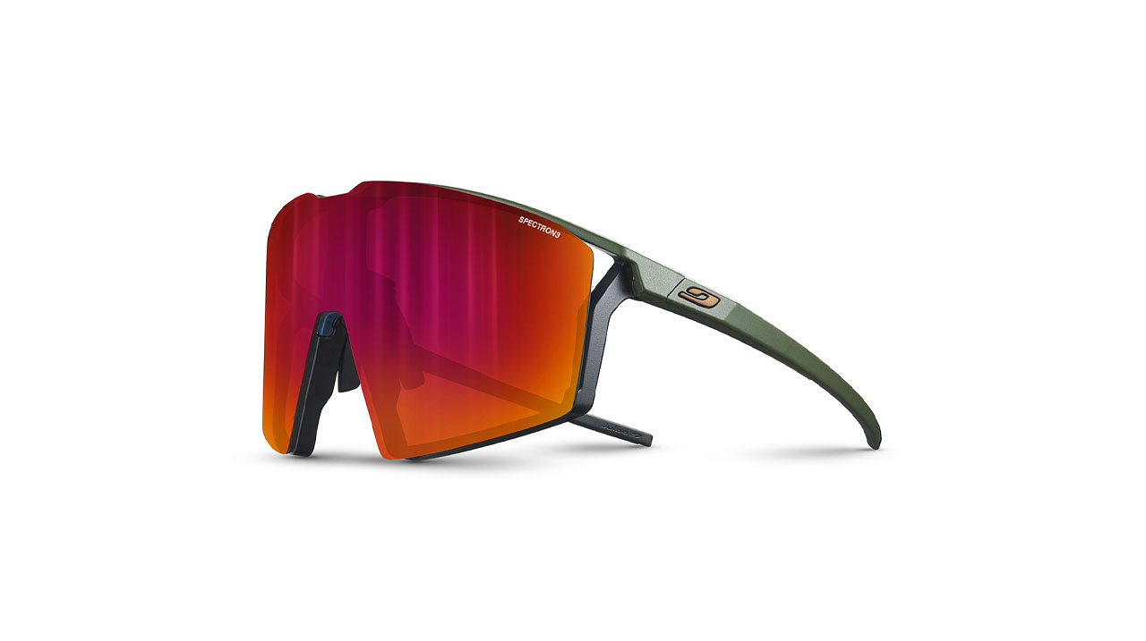 Paire de lunettes de soleil Julbo Js562 edge couleur vert - Côté à angle - Doyle