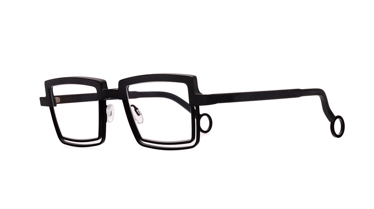 Paire de lunettes de vue Theo-eyewear Spinner couleur noir - Côté à angle - Doyle