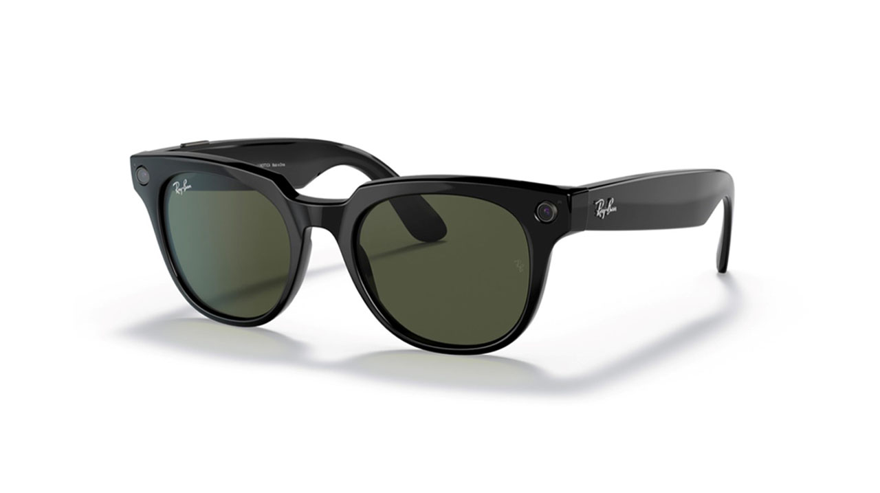 Paire de lunettes de soleil Ray-ban Rw4005 stories couleur noir - Côté à angle - Doyle