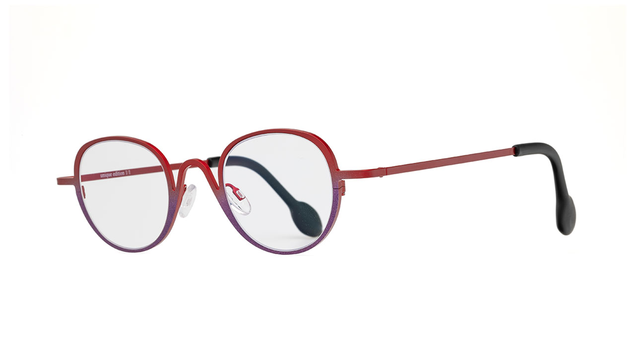 Paire de lunettes de vue Theo-eyewear Plantin couleur rouge - Côté à angle - Doyle
