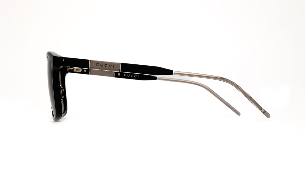 Paire de lunettes de soleil Gucci Gg0842s couleur noir - Côté droit - Doyle